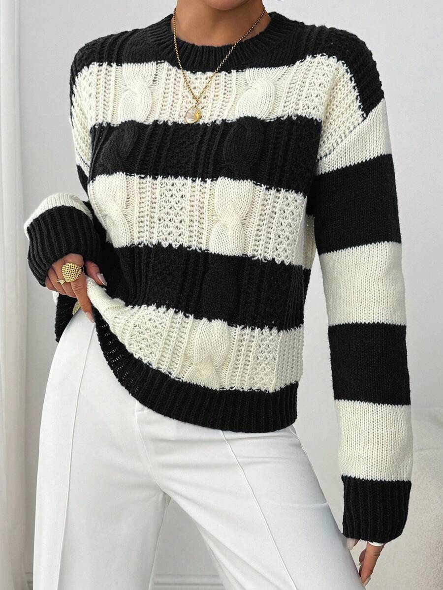 Chiquease 1pc Women Oversized Solid Color Round Neck Drop Shoulder Long Sleeve Casual Pullover Sweater, Autumn/Winter,Long Sleeve Tops Knit Pullover Fall Outfit