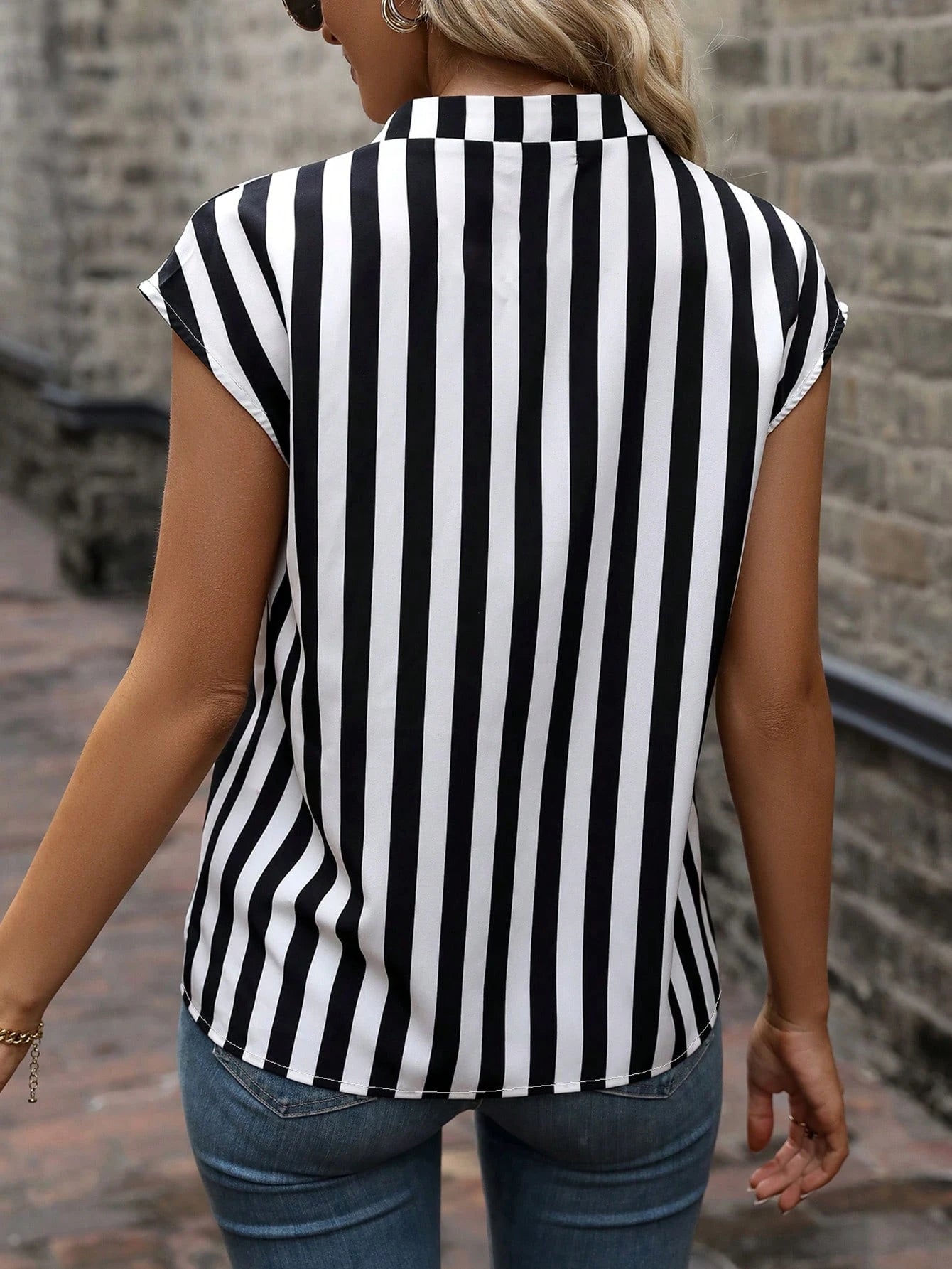 Women's  Striped Print Notched Neckline Batwing Sleeve Blouse.