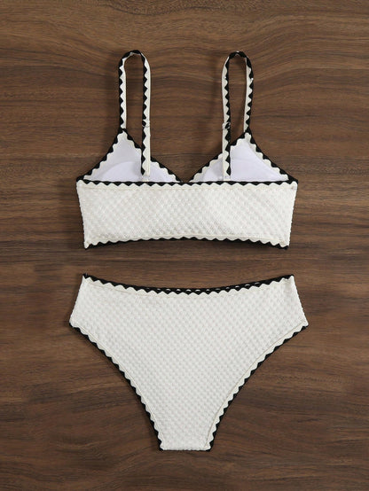 Women's Solid Color Textured Fabric Shoulder Strap Scalloped Bikini Bottom 2pcs Beach Vacation