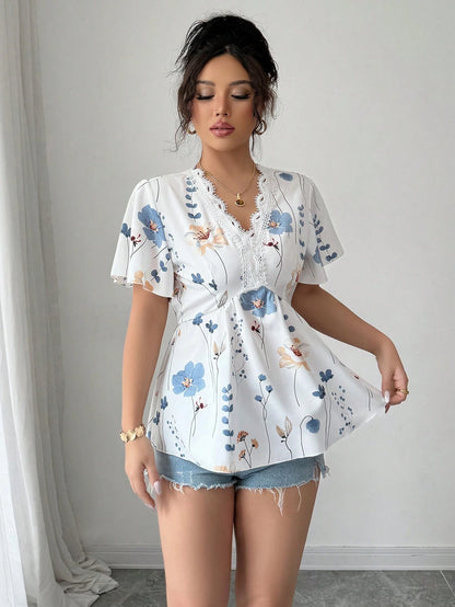 Women's Elegant Fashion Casual Comfortable Ruffled Short Sleeve V-Neck Lace Trim Print Blouse.