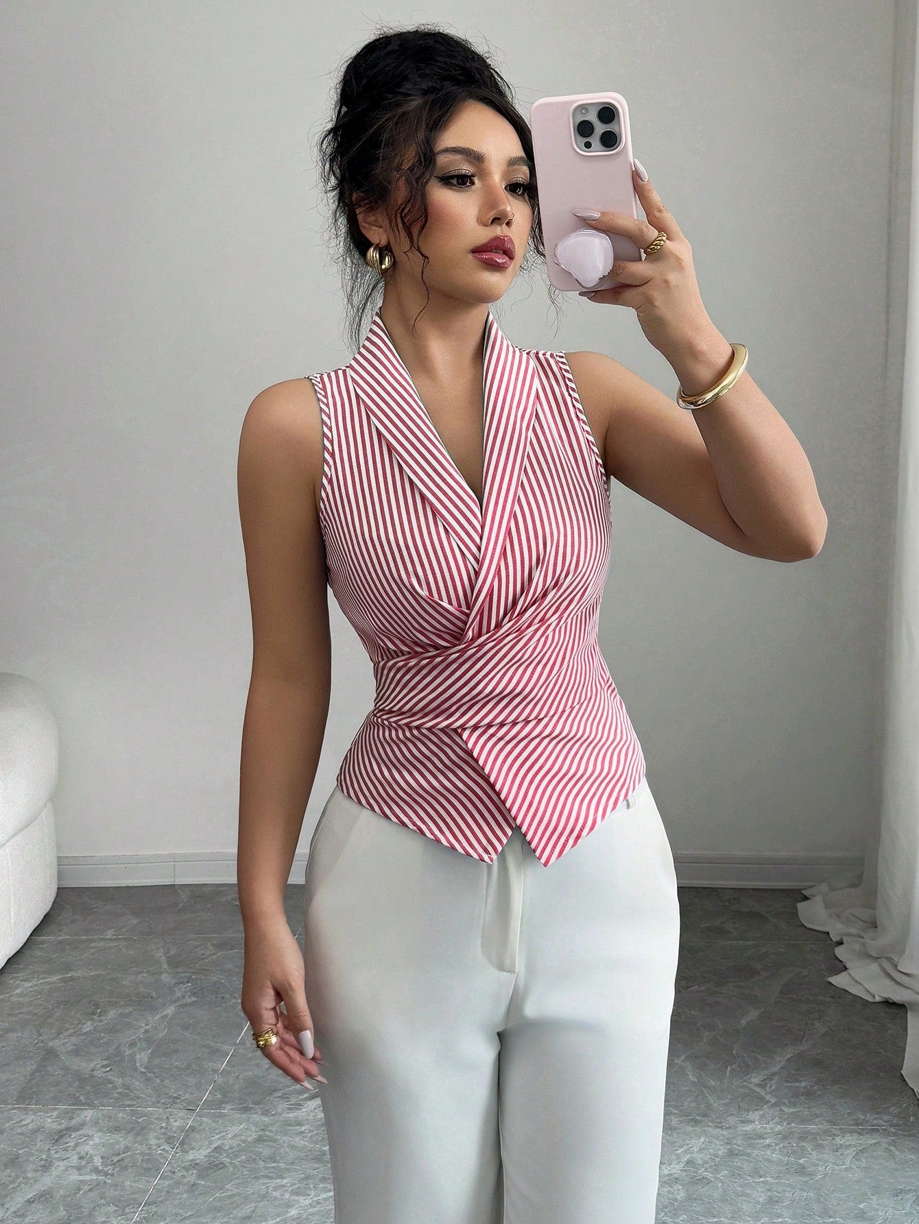 Women's Sleeveless V-Neck Tie Waist Bow Elegant Blouse.